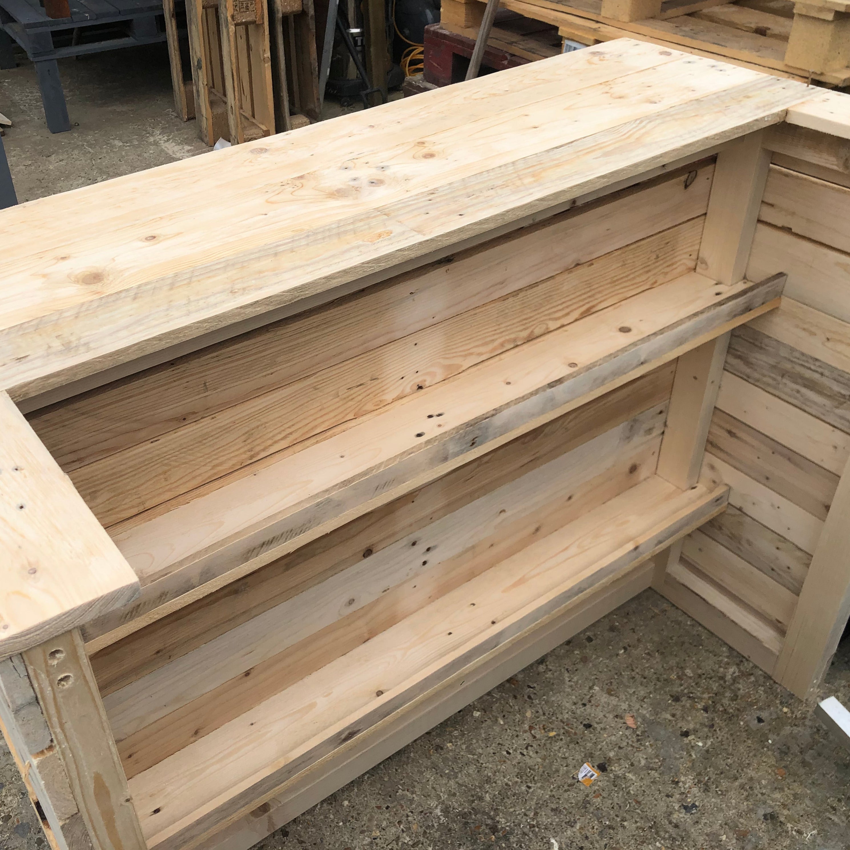 Rustic Wooden Bar & Bar Stools Set - Includes LED's-Bar Table-ReclaimedBarware-PorterBars